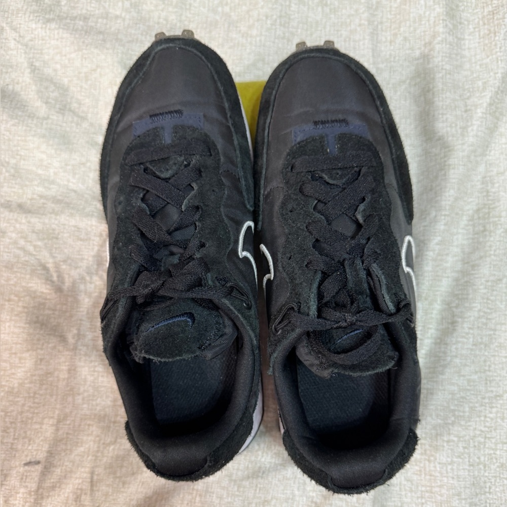 Nike Waffle Black & White Sneakers - Picture 7 of 9